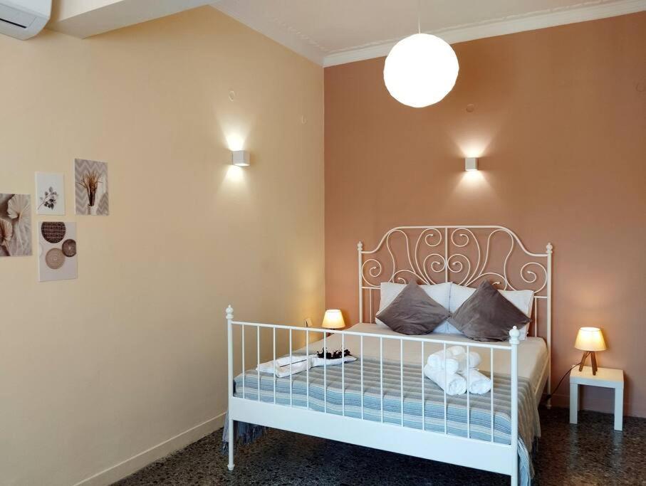 Corinth Vicky'S Central Apartment מראה חיצוני תמונה